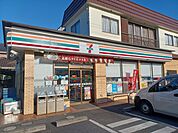 セブン-イレブン 草加青柳中央店 211m