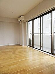 朝日ツイン目黒 A棟 5階1LDKのリビング/ダイニング