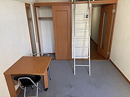 レオパレスヴィラ上峰 2階1Kのリビング/ダイニング