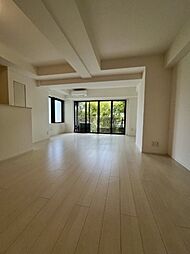 レジディア白金高輪 1階2LDKのリビング/ダイニング