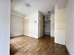 サンドルフ多摩1 206 2階ワンルームのリビング/ダイニング