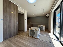 エトワールヴァリ プリミエ 1階2LDKのリビング/ダイニング