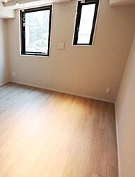 ジェノヴィア新大塚 2階1DKのリビング/ダイニング