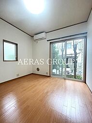 ヴィラ フォンテーヌ 1階ワンルームのリビング/ダイニング