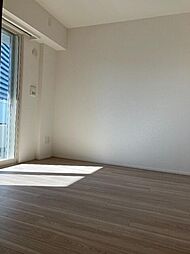 ブリリアタワー浜離宮 11階1LDKのリビング/ダイニング