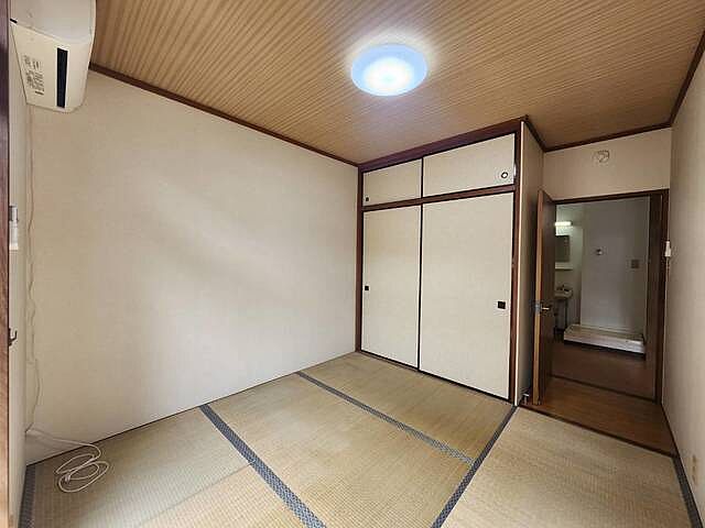 寝室