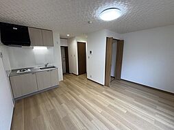 朝日ホーム山野 2階ワンルームのリビング/ダイニング