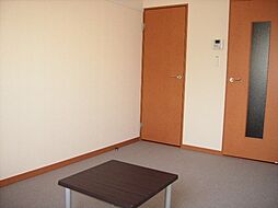 レオパレスグランドール 4階1Kのリビング/ダイニング