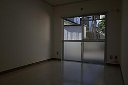 クレスト大和田 1階2DKのリビング/ダイニング