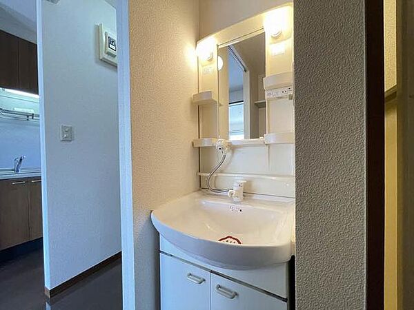 apartment 岩手県花巻市西大通り１丁目23-25
西大通りの賃貸情報を見る
物件地図