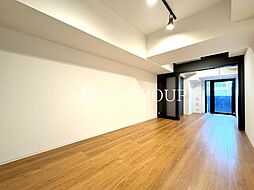 ズーム信濃町 302 3階2Kのリビング/ダイニング