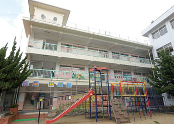 画像23:建国幼稚園 726m