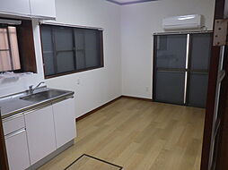 水元一丁目戸建 2DKのリビング/ダイニング