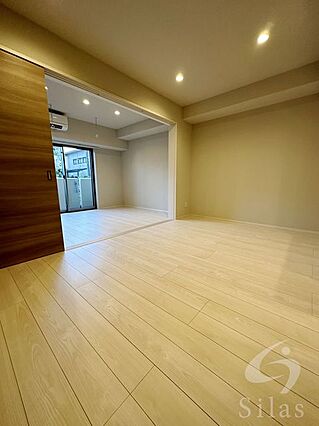 リブネスコート江坂_内装_0