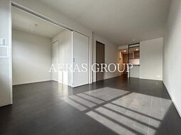 ウェルスクエア西新宿五丁目 301 3階2LDKのリビング/ダイニング