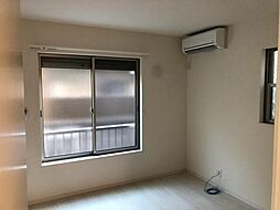 ソラーナ国立 1階1Kのリビング/ダイニング