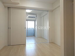 クラリティア板橋本町 403 4階1DKのリビング/ダイニング