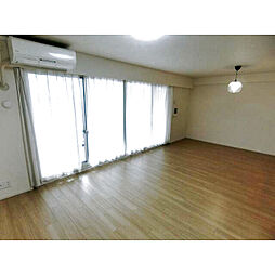 レーベン守谷ＴＨＥ　ＳＱＵＡＲＥ　イーストコート 7271 7階3LDKのリビング/ダイニング