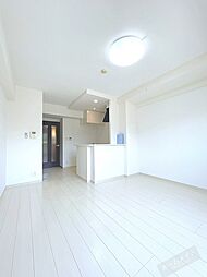 シェリールソル 105 1階ワンルームのリビング/ダイニング