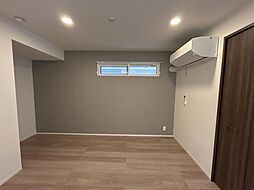 セレスティア西綾瀬 1階2LDKのリビング/ダイニング