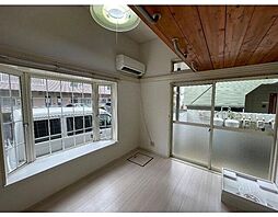 ブラウン第2 1階1Kのリビング/ダイニング