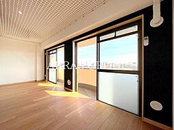 クリスタルマンション 5階1LDKのリビング/ダイニング