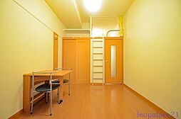 レオパレススリザリン 1階1Kのリビング/ダイニング