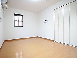 リブリエムール 102 1階1Kのリビング/ダイニング