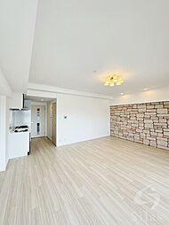 JR東海道・山陽本線 東淀川駅 徒歩3分の賃貸マンション 2階1LDKのリビング/ダイニング