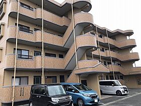 ベルメゾン長嶺 202 ｜ 熊本県熊本市東区長嶺南８丁目（賃貸マンション3LDK・2階・69.20㎡） その1