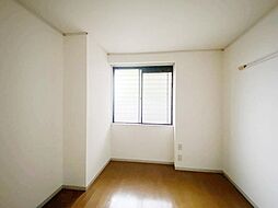 エーデルワイス 2階2LDKのリビング/ダイニング