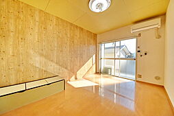 ひまわりハイム 203 2階1Kのリビング/ダイニング