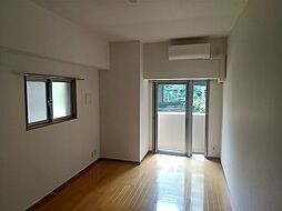 東京メトロ日比谷線 六本木駅 徒歩11分の賃貸マンション