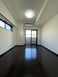 ドゥーエ大森 7階1Kのリビング/ダイニング