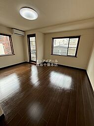 タウンハウス山本 2階3LDKのリビング/ダイニング