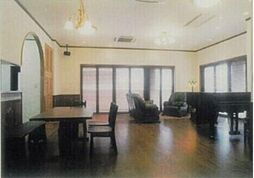 八王子倉庫付き住居 2階5SLDKのリビング/ダイニング