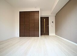 プレール・ドゥーク学芸大学II 地下1階ワンルームのリビング/ダイニング