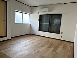 シャネルハイツ 2階ワンルームのリビング/ダイニング