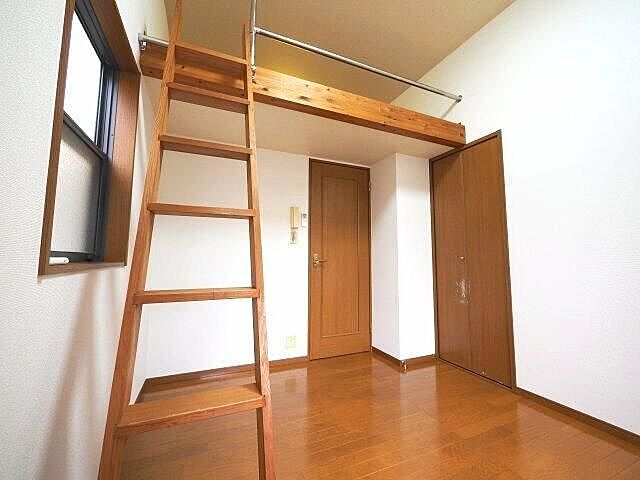 寝室