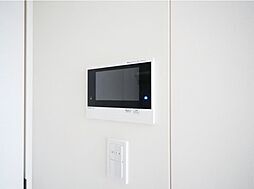 ★1階住戸の写真です。色が異なる場合があります★