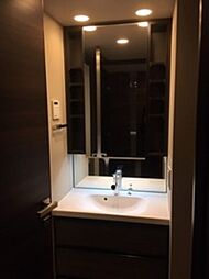 同建物内の写真を掲載しており、実際の部屋とは異なる場合がございます