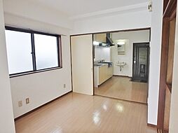 西東ハイツ南野 303 3階2DKのリビング/ダイニング