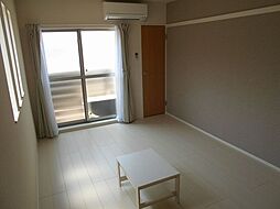 クレイノ翼 2階1Kのリビング/ダイニング