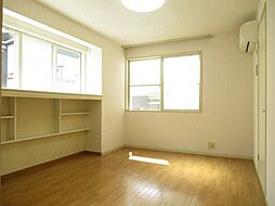 ニューパレス 1階ワンルームのリビング/ダイニング