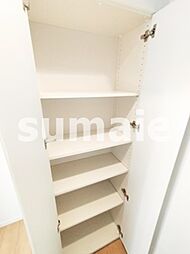 キッチンにも収納スペース☆
