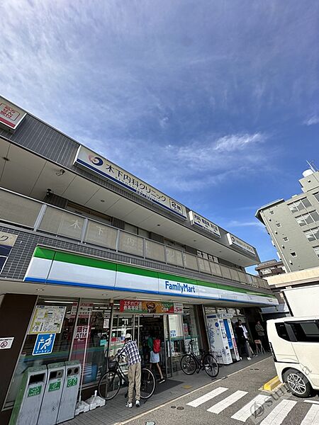 画像29:ファミリーマート平野区役所東店 142m