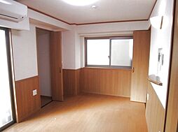 プレミール中野 4階1Kのリビング/ダイニング