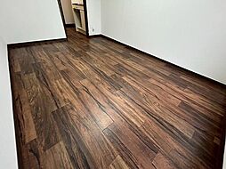 サンスュプリームI 2階ワンルームのリビング/ダイニング