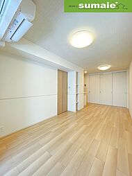 ロイズ紀三井寺II 1階1LDKのリビング/ダイニング