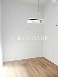 つのはず荘 1階ワンルームのリビング/ダイニング